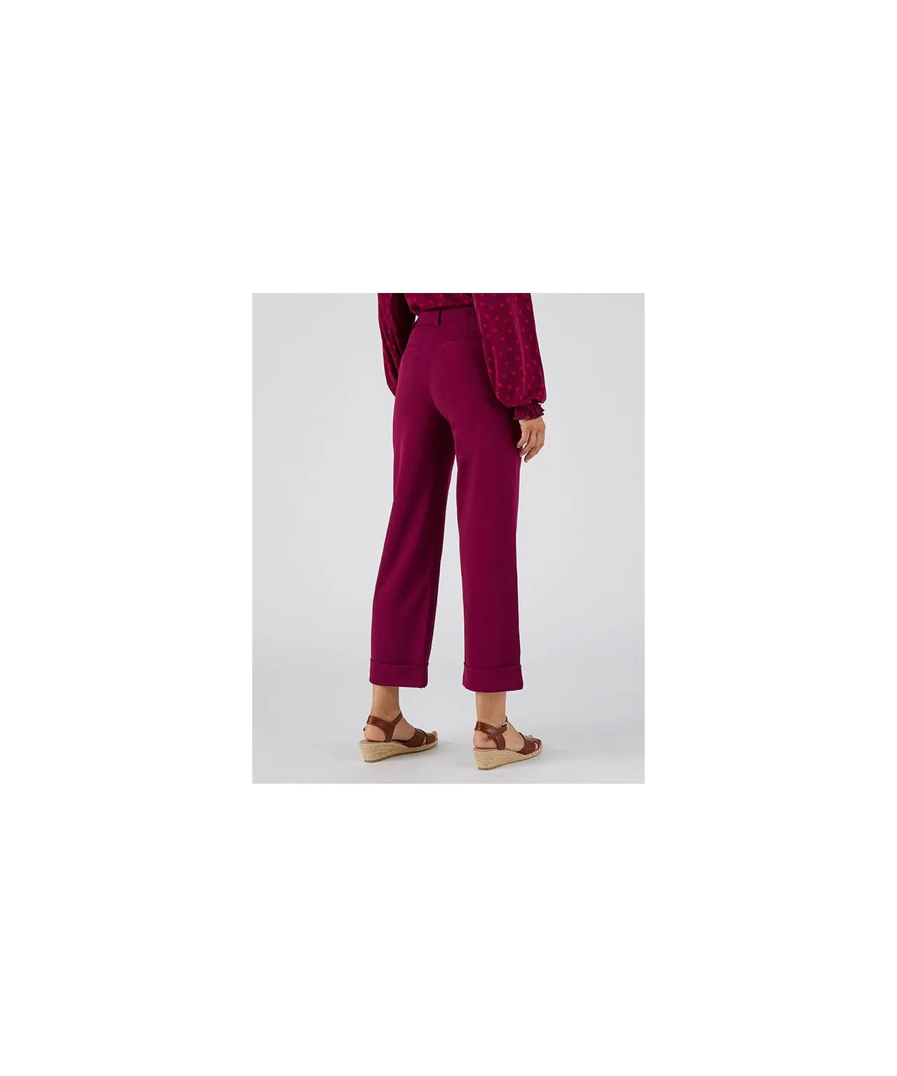 Knitted Trousers with 7/8 Length