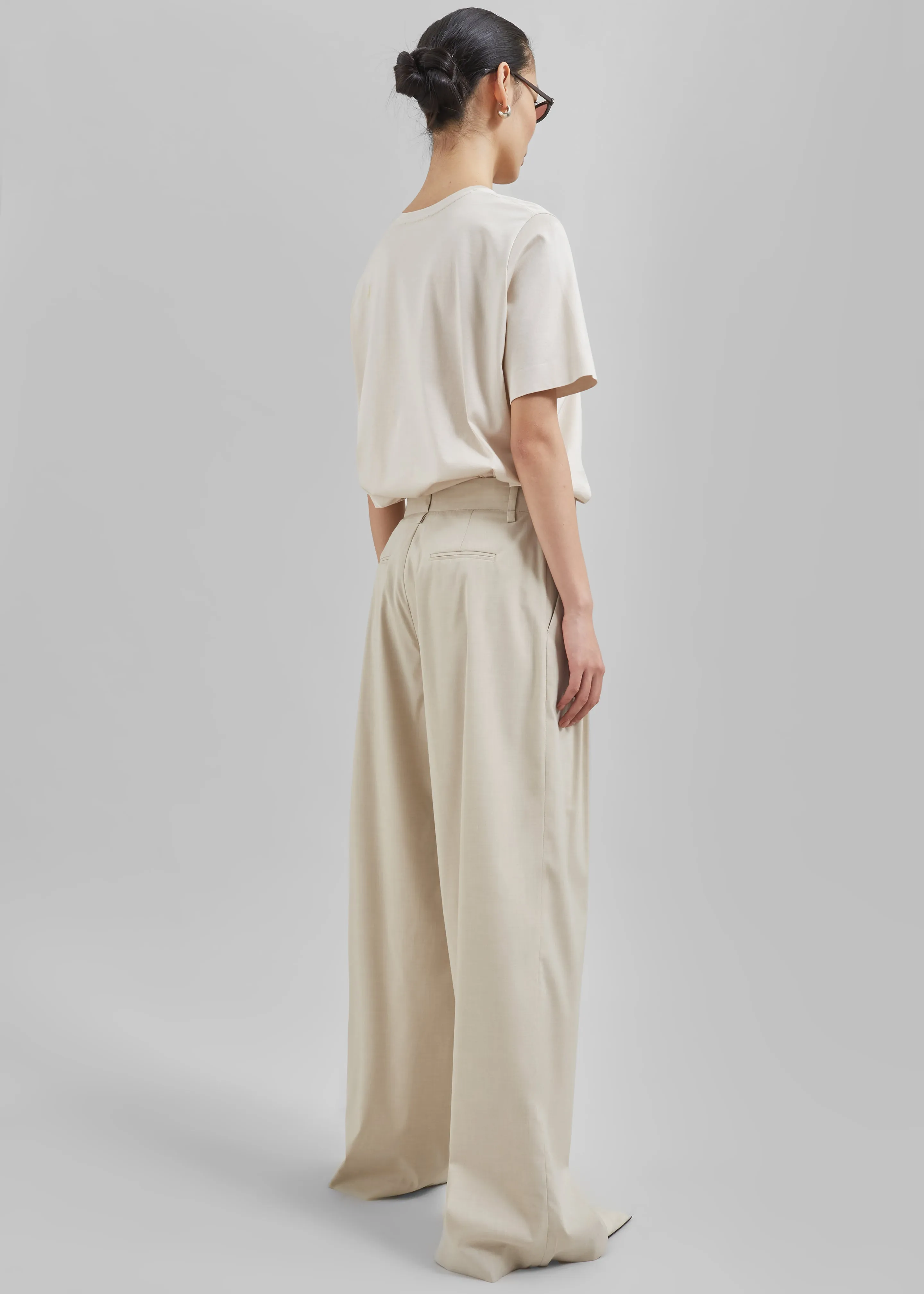 Beige Linna Trousers