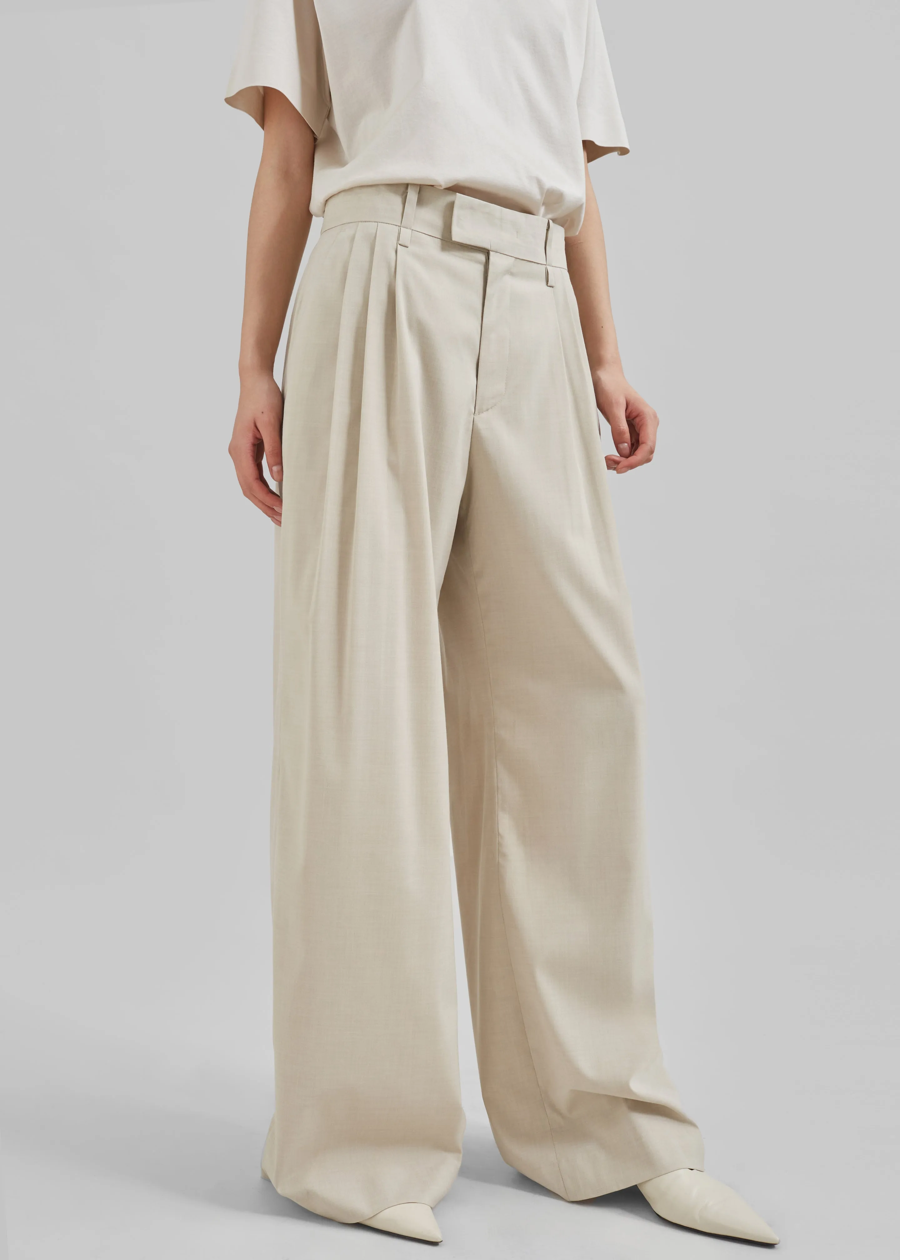 Beige Linna Trousers