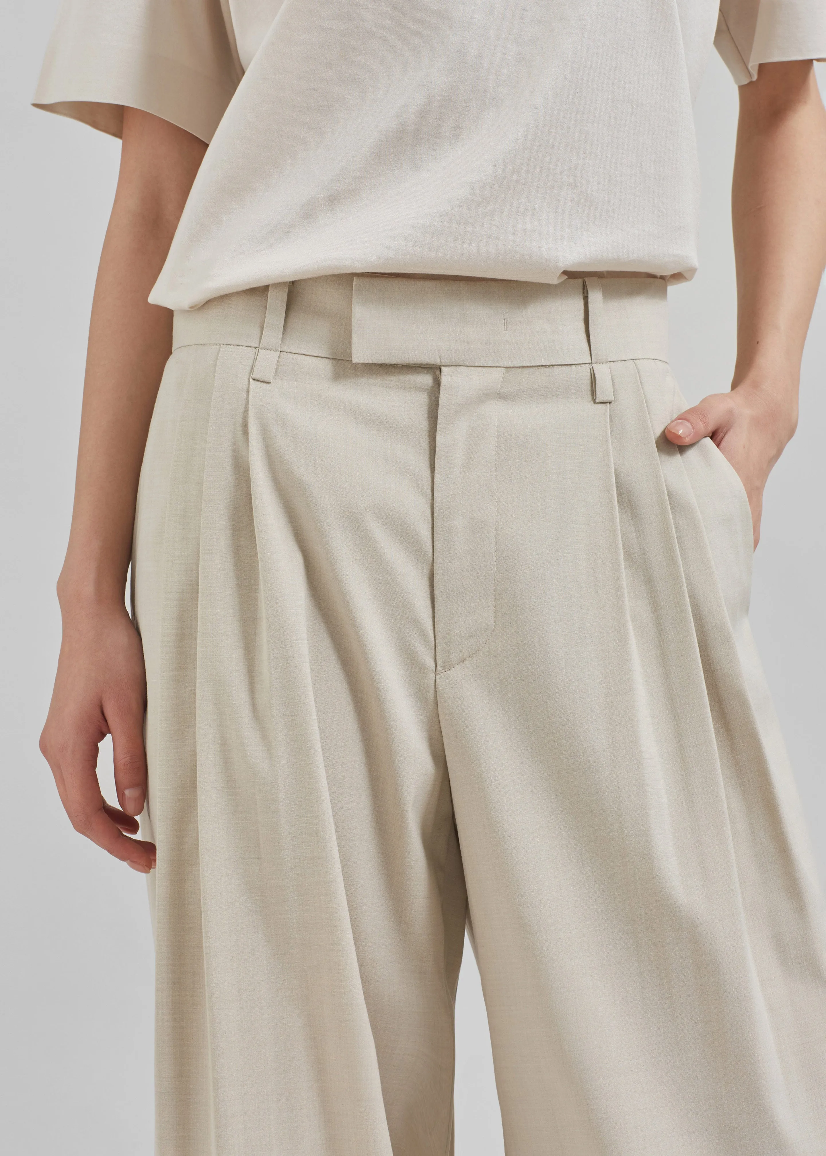 Beige Linna Trousers