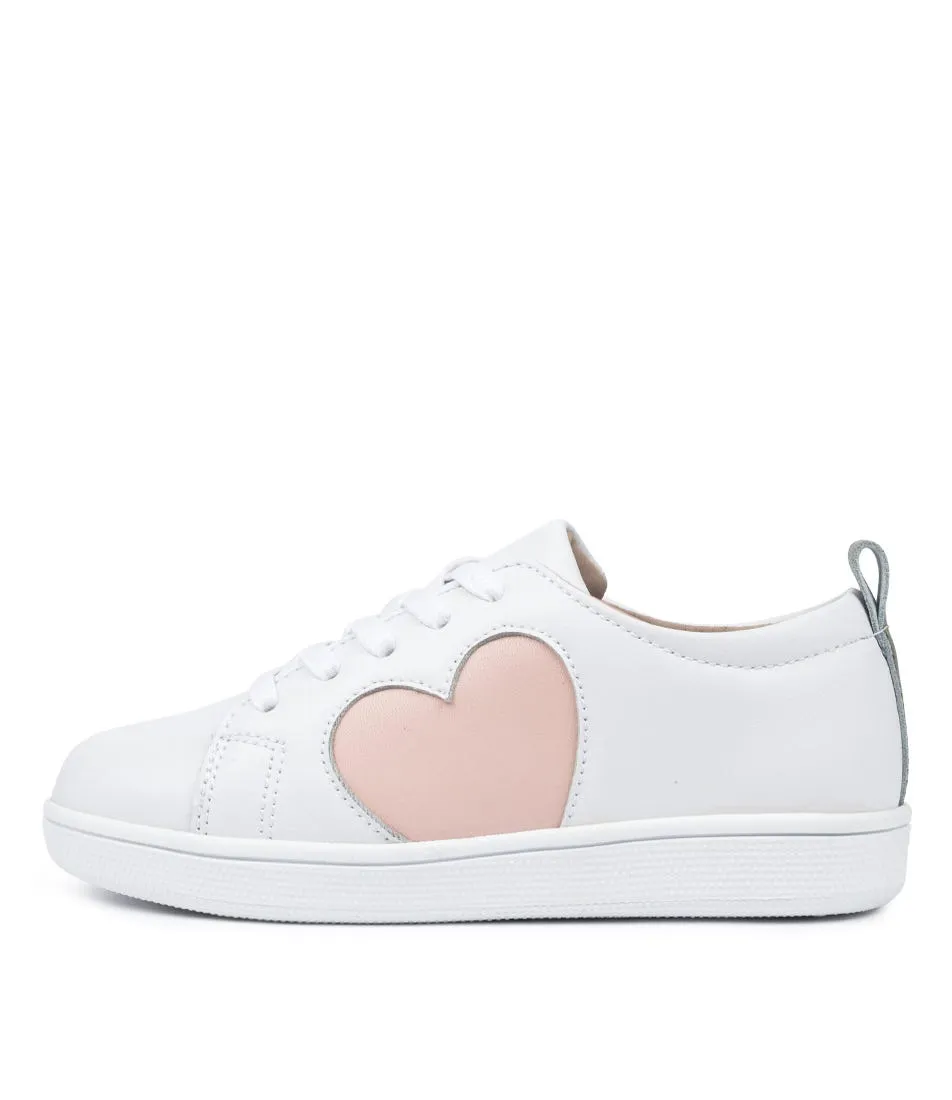 Blush Walnut Heart Sneaker Junior - Perfect for Kids!