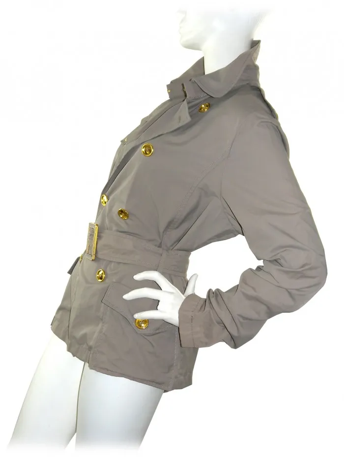 Claudia Gil Beige Short Trench Jacket - Women's Fashion Model.