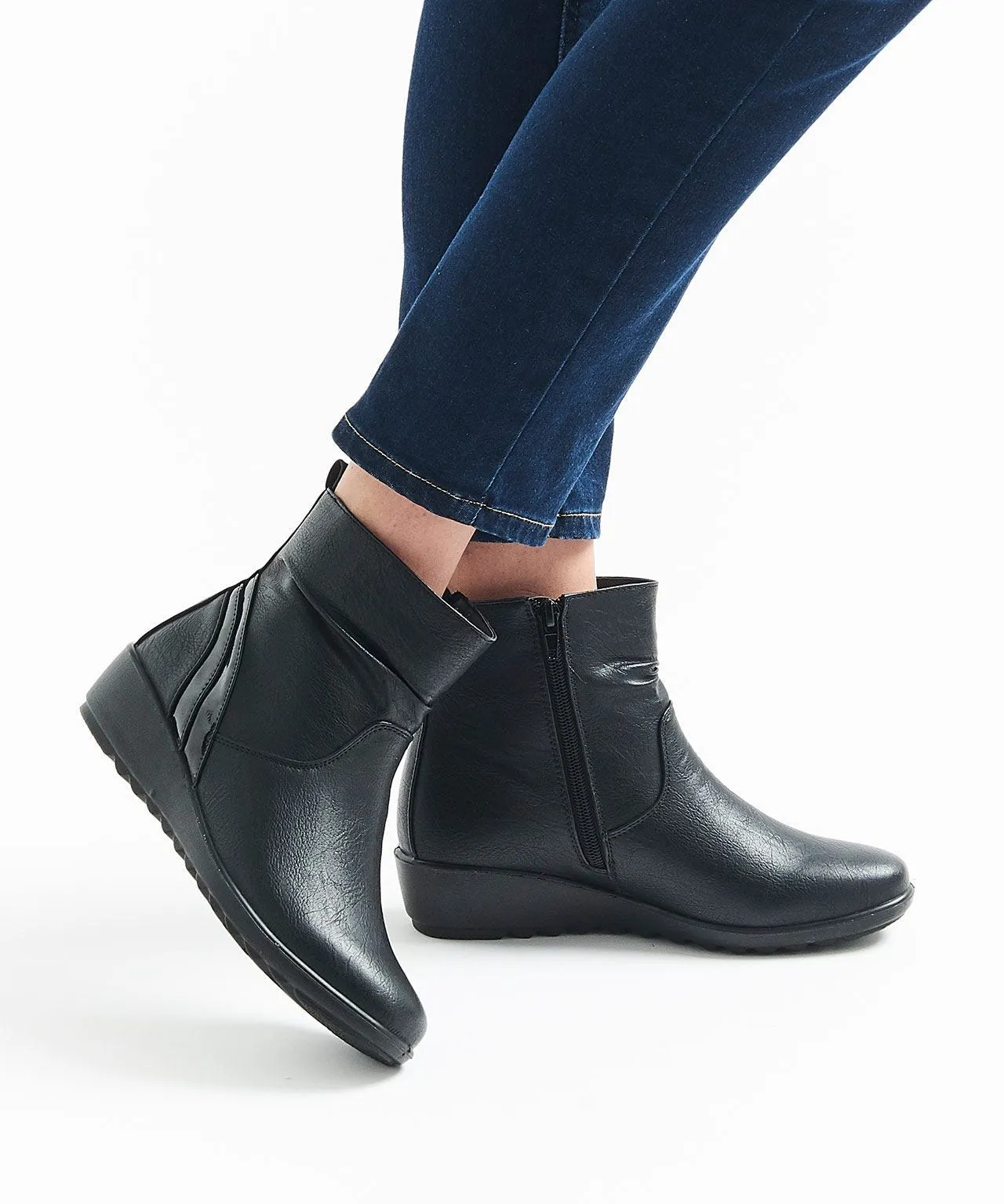 Cushion-Walk Ankle Boots for Women