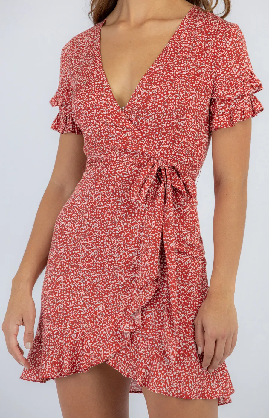 Ditsy Floral Dress with Ruffled Hem and Belt