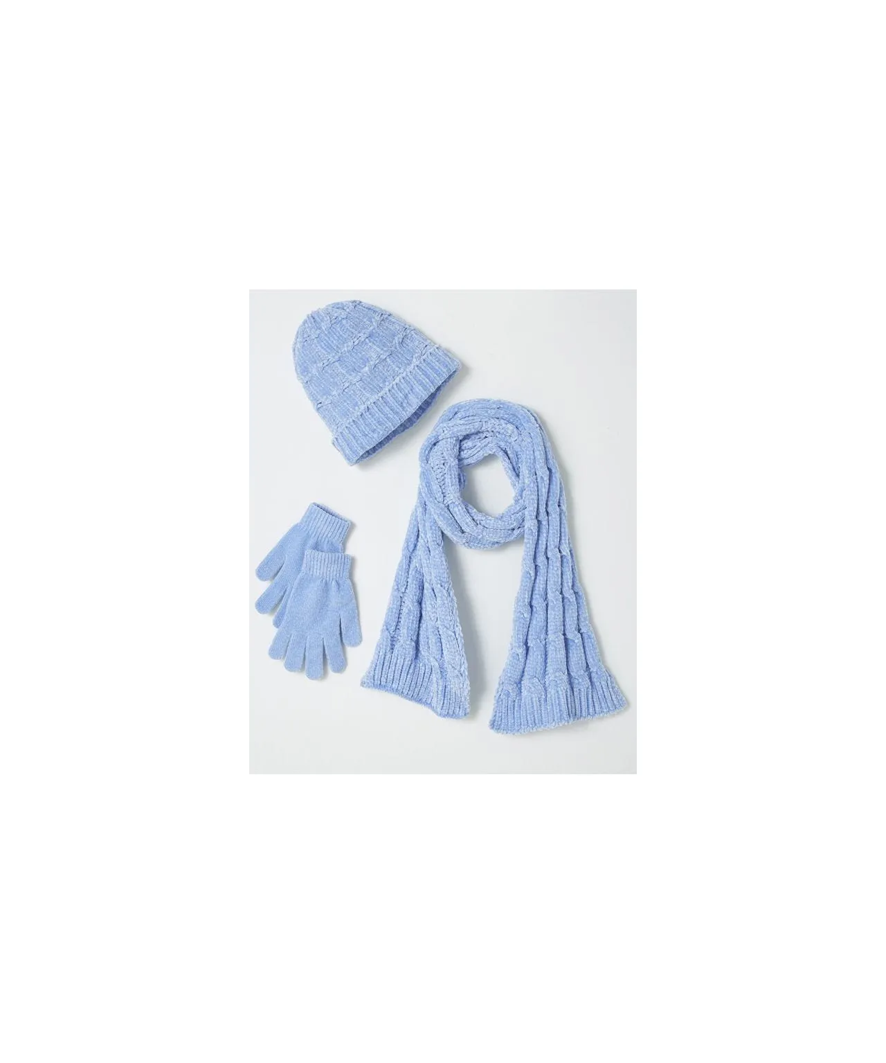 Hat, Scarf & Glove Ensemble