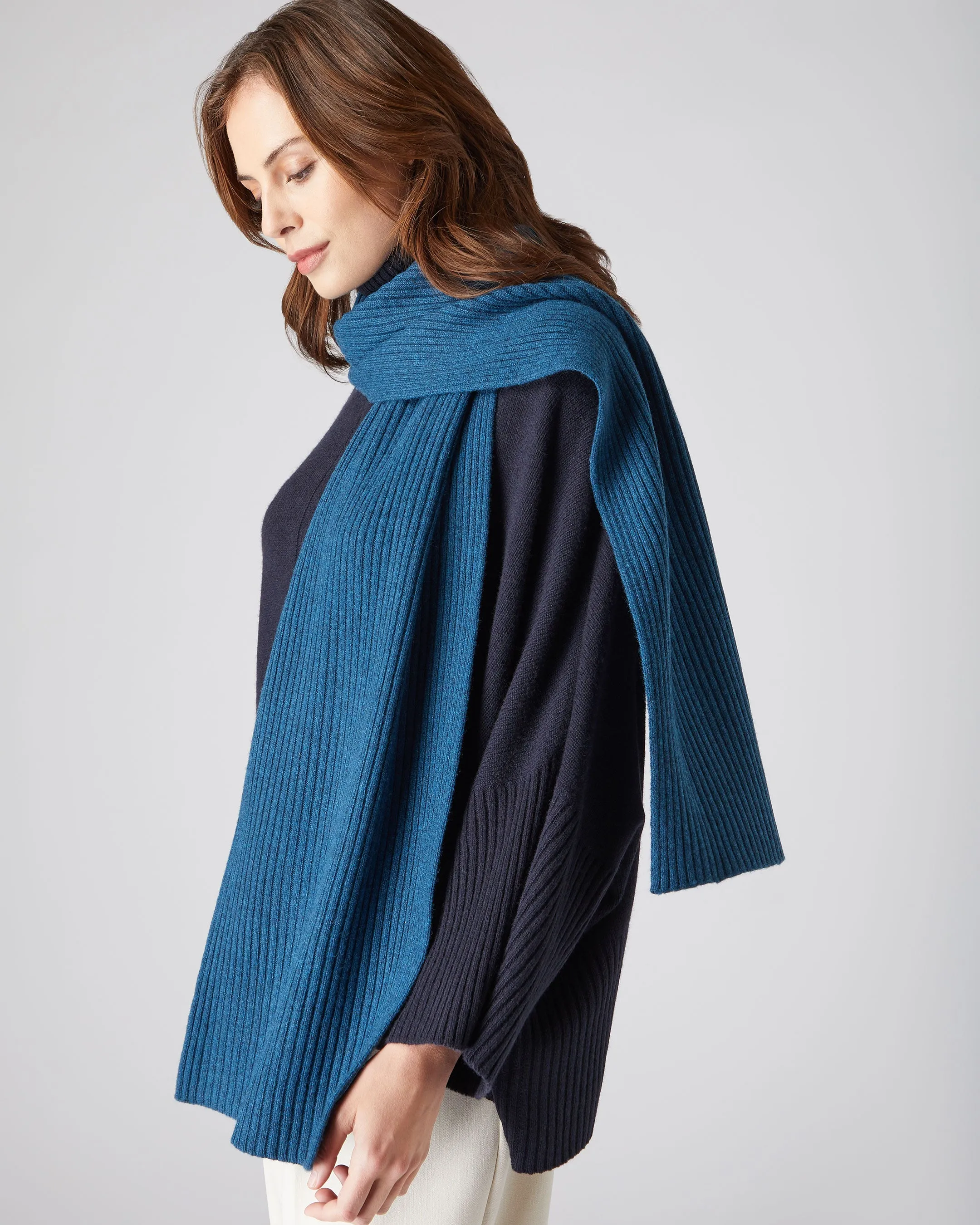 Lagoon Blue Ribbed Cashmere Scarf