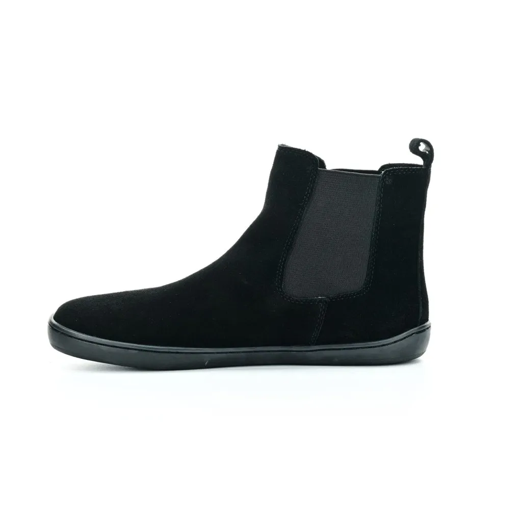 Protetika Debora Nero minimalist barefoot shoes.