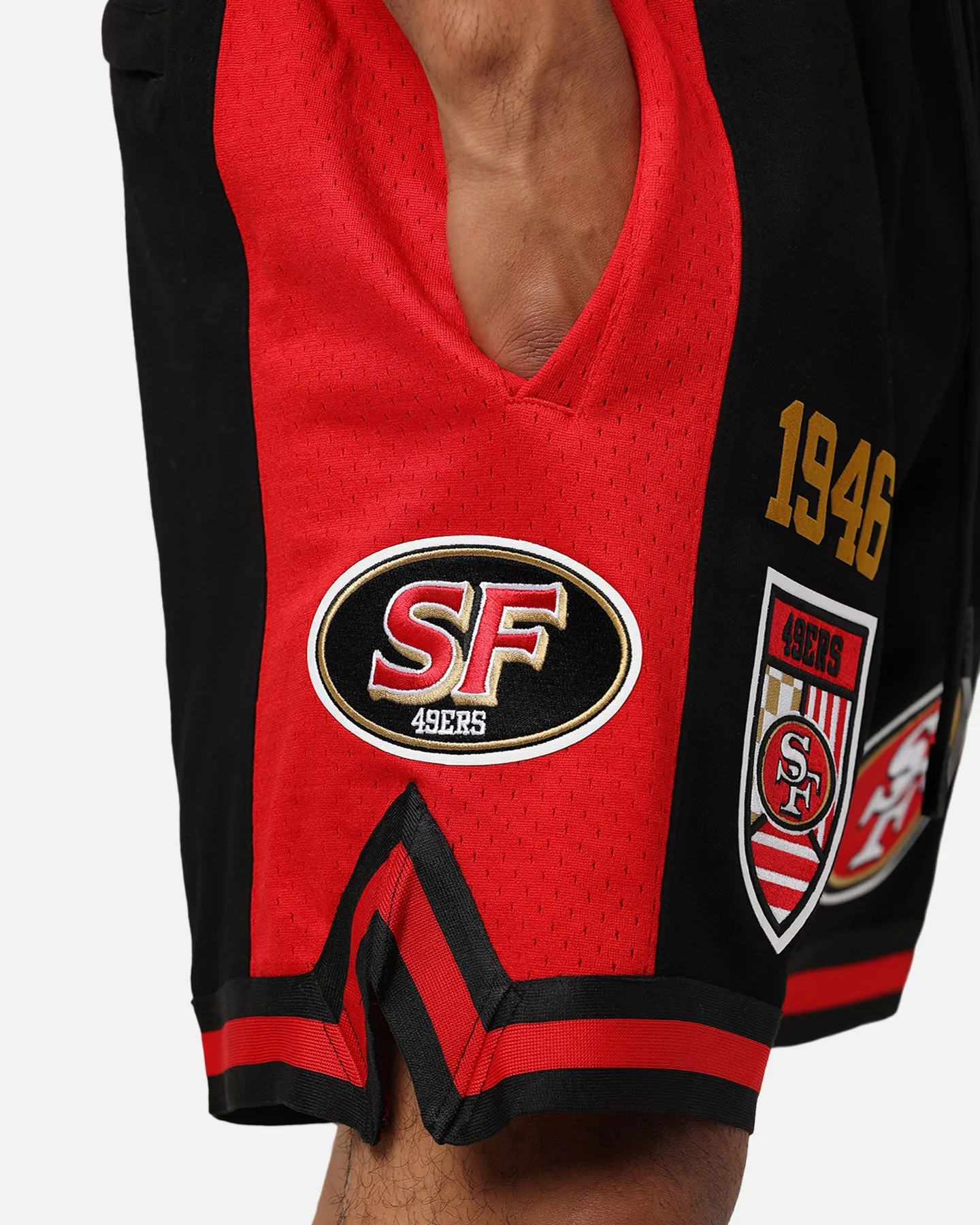 San Francisco 49ers Fast Lane 2.0 Shorts in Black and Red - Shop Now