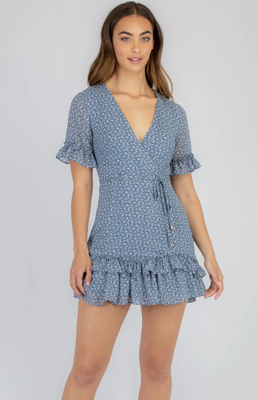 Short Sleeve Floral Dress with Ruffled Hem