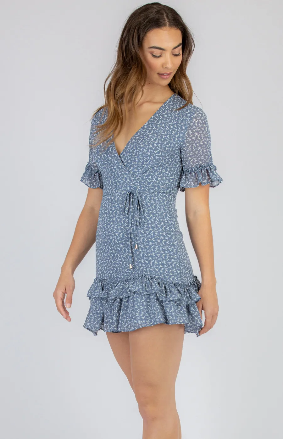 Short Sleeve Floral Dress with Ruffled Hem