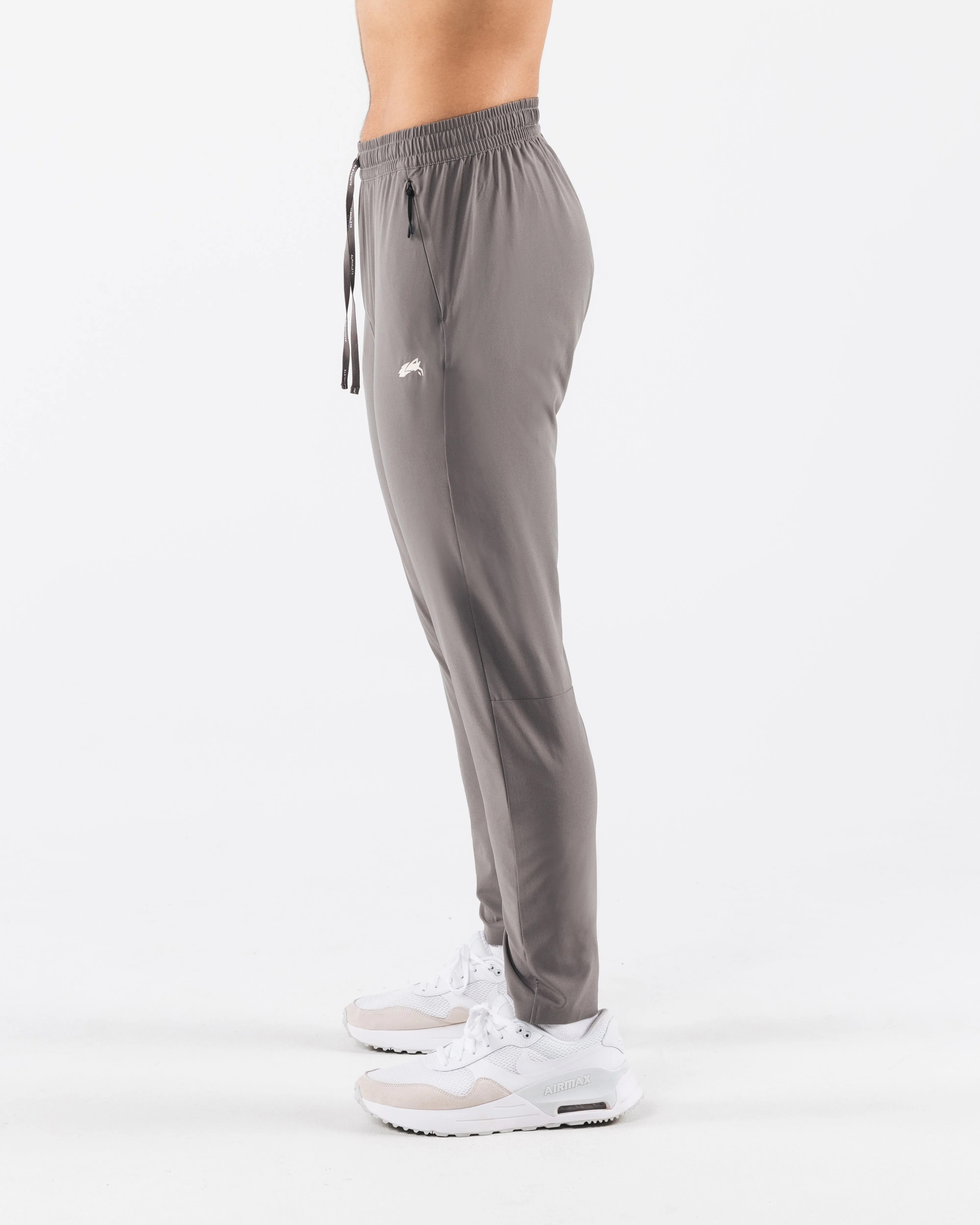 Dusty Concrete Swift Training Pant