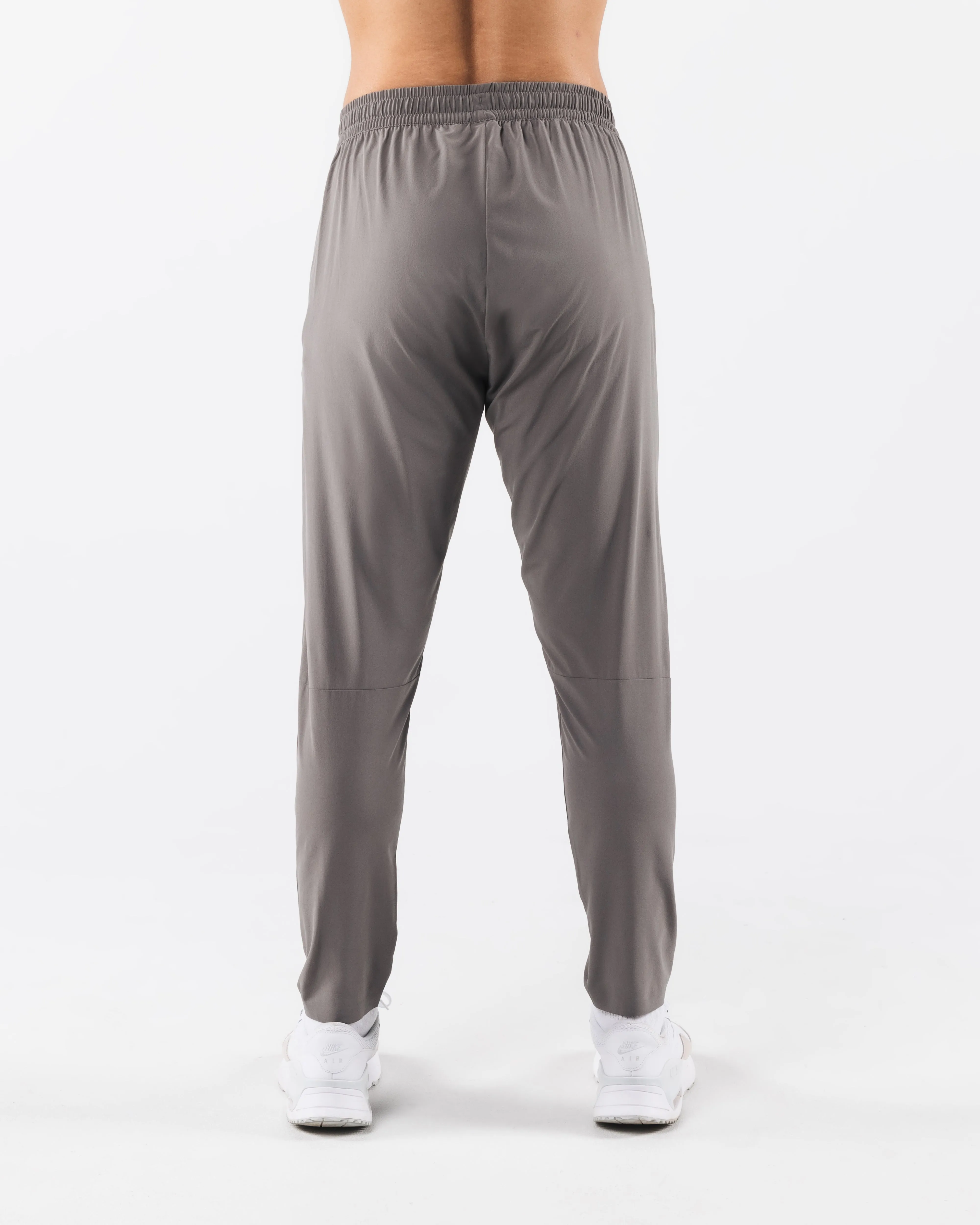 Dusty Concrete Swift Training Pant