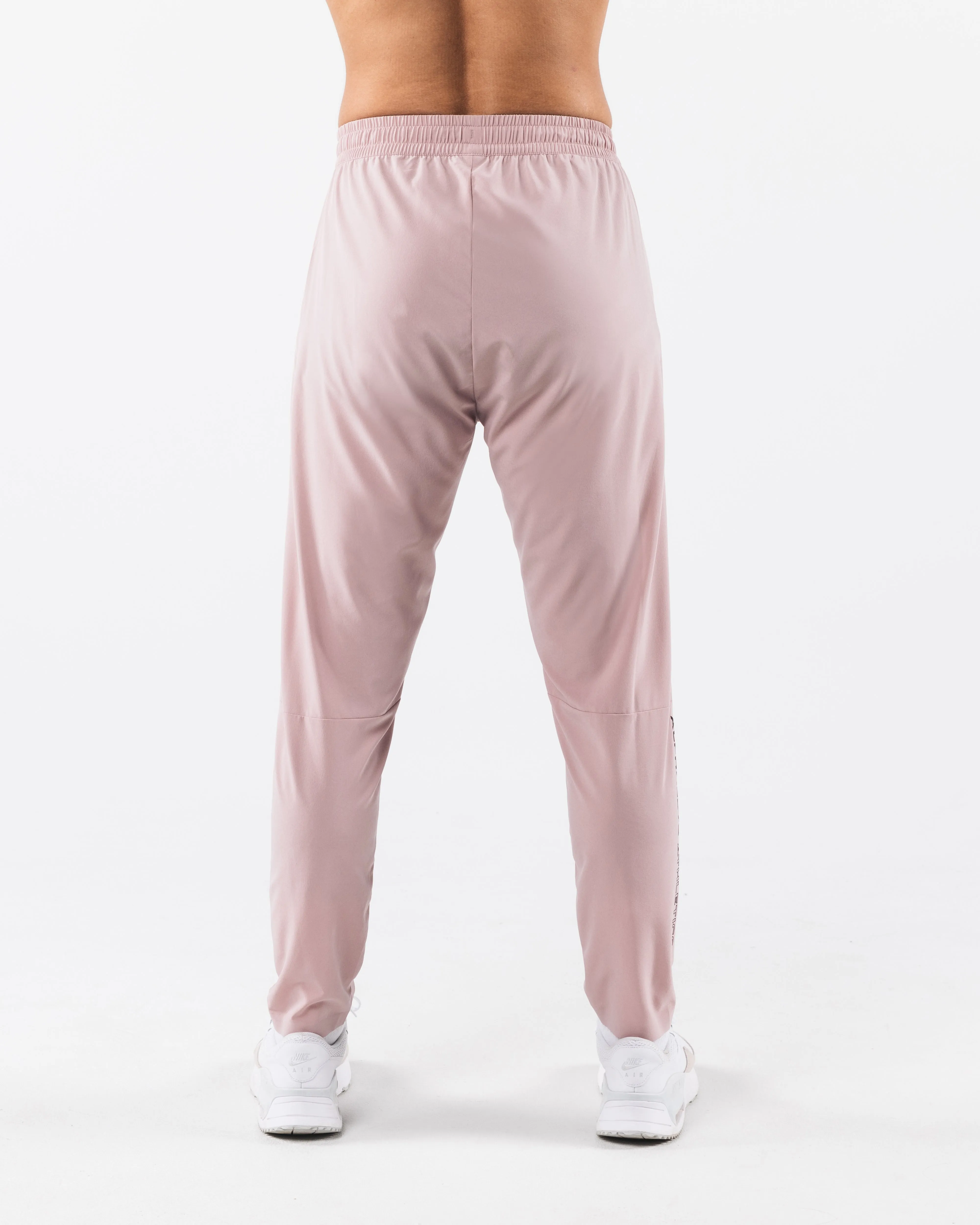 Swift Training Trousers - Porcelain