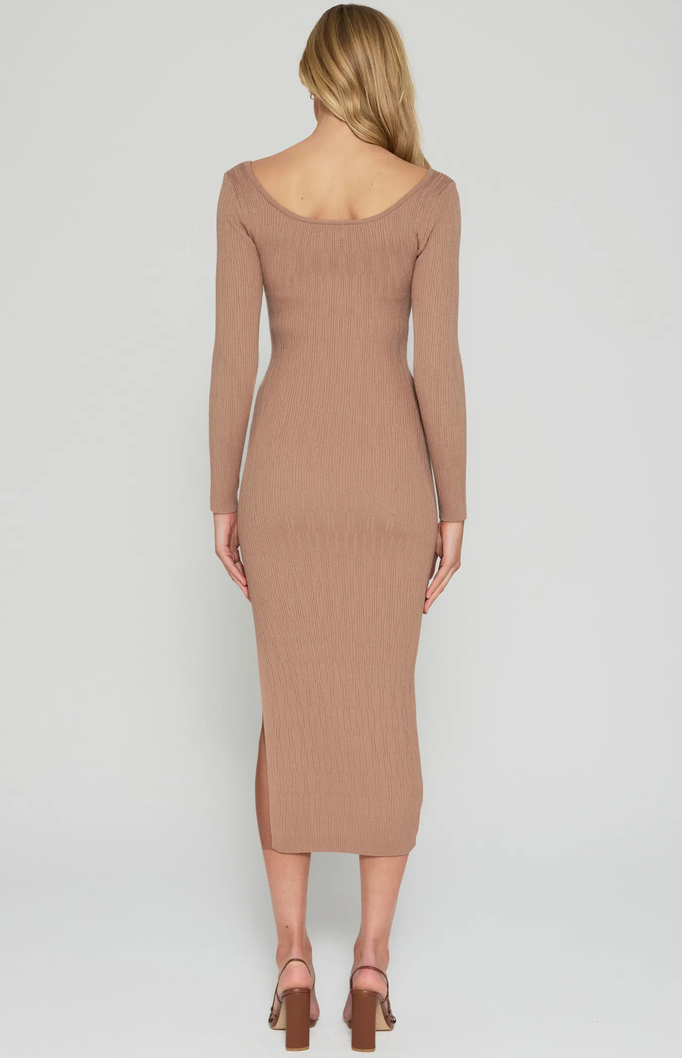 Textured Scoop Neckline Knit Midi Dress