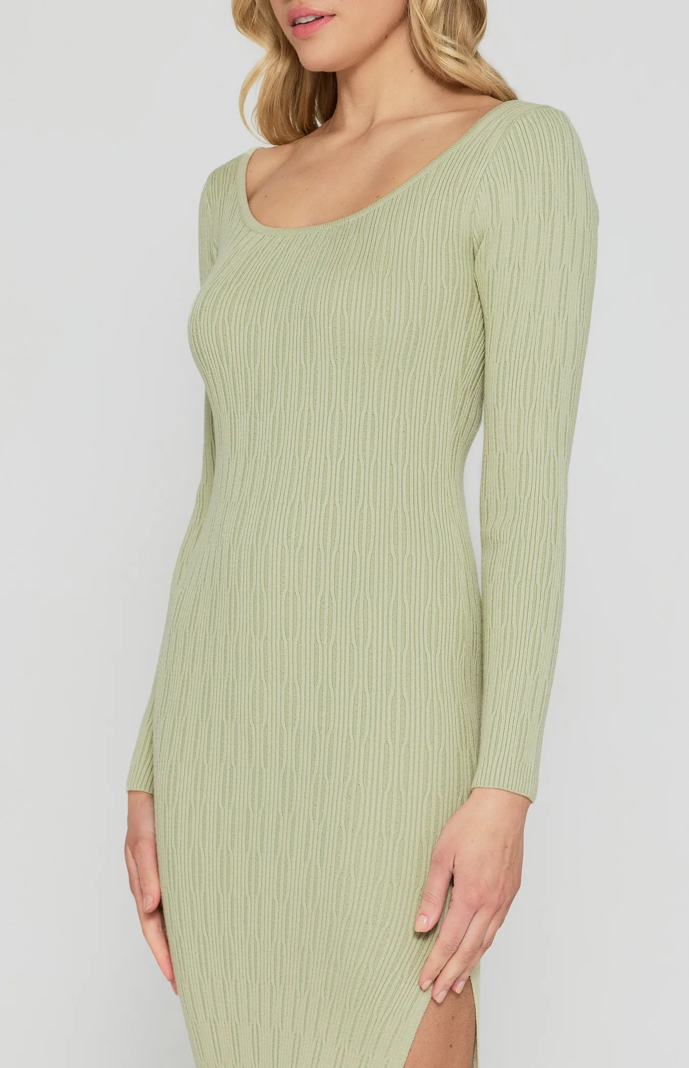 Textured Scoop Neckline Knit Midi Dress