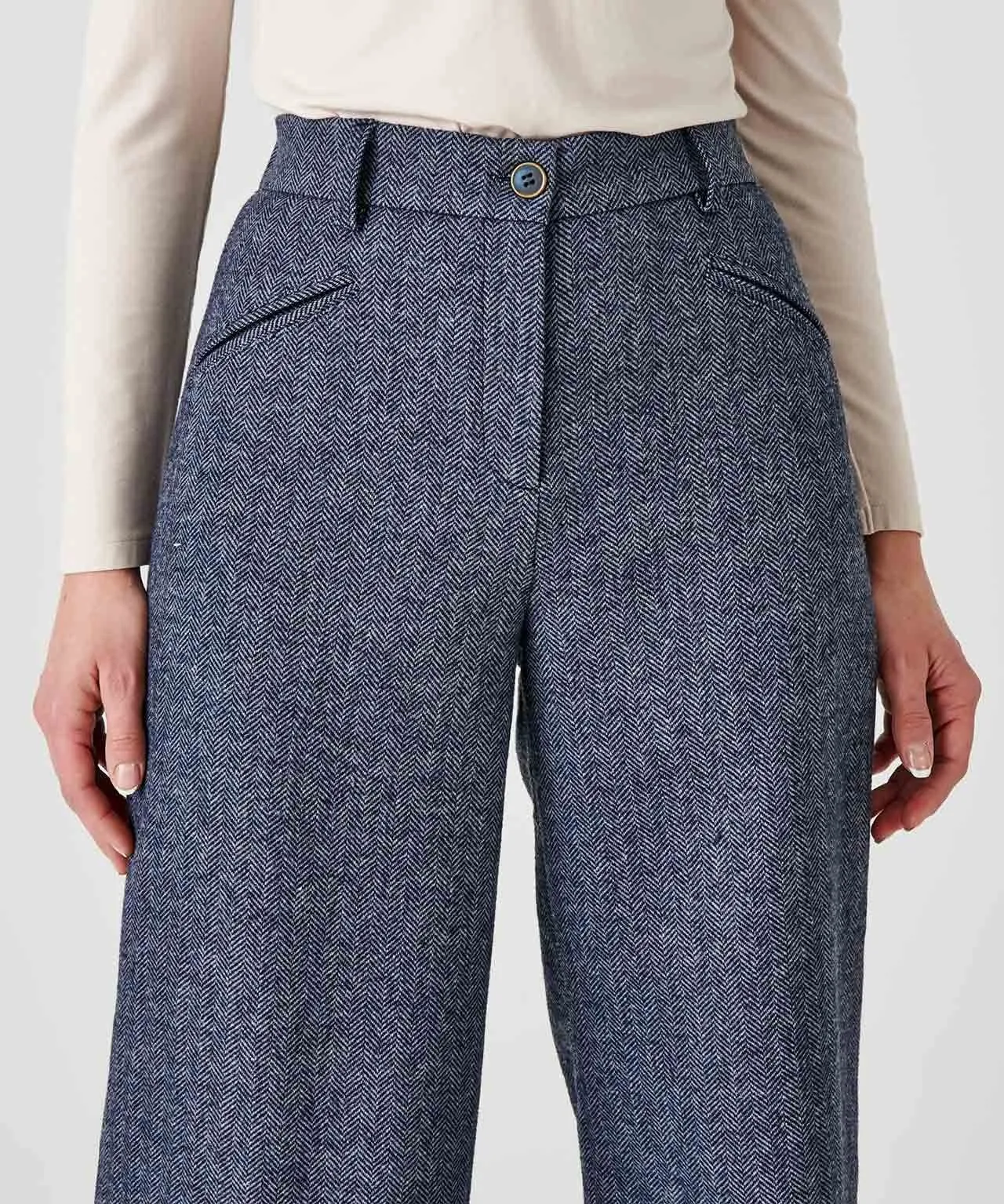 Wide Leg Trousers made with Wool Blend