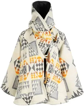 Yellowstone Kelly Reilly White Poncho Coat - Product Title